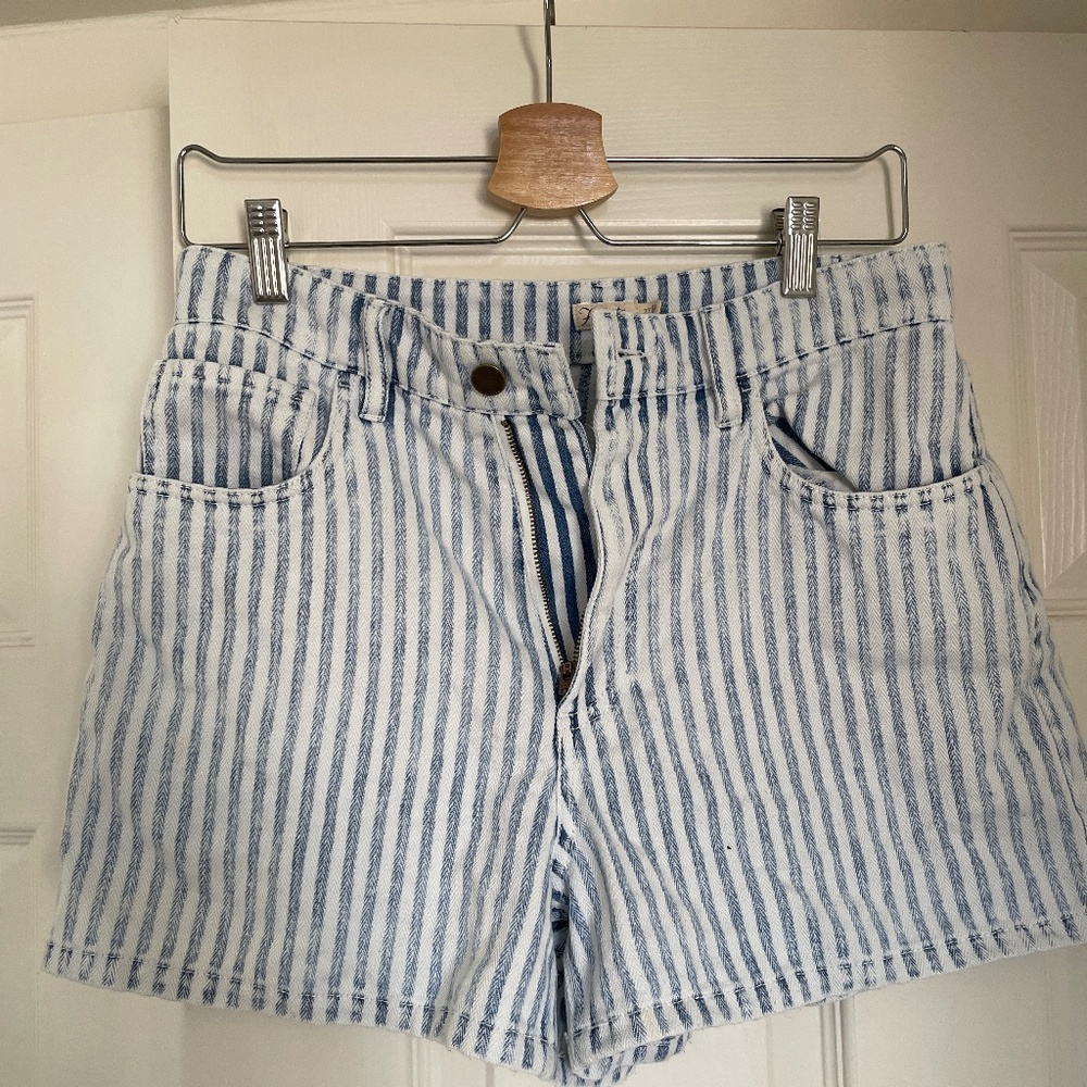 Faherty topsail denim shorts 27